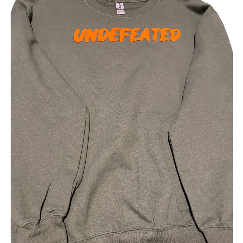 UNDEFEATED CREWNECK